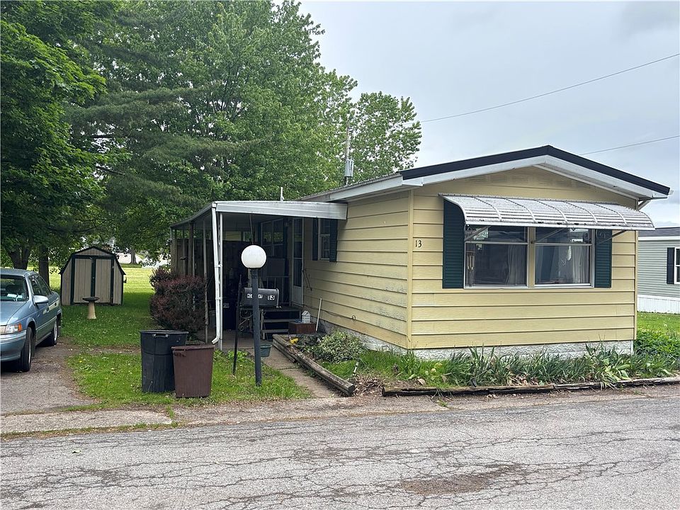 1st image of 228 W Academy St Lot 13