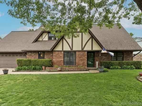 7317 E 68th Pl, Tulsa, OK 74133