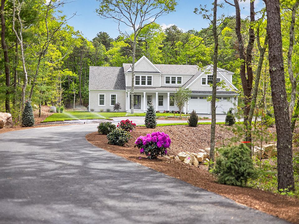 1st image of 153 Oakmont Drive