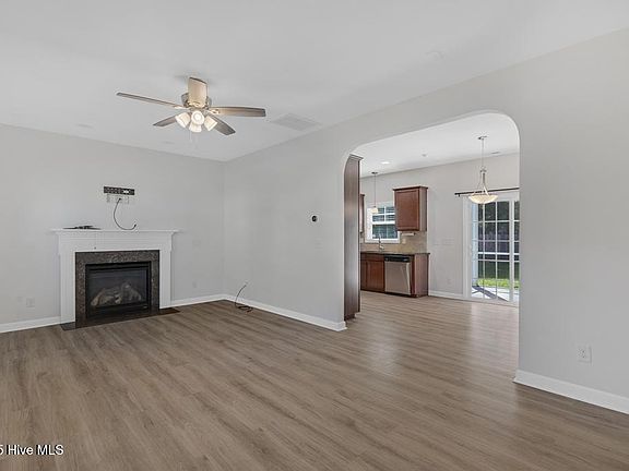 3rd image of 117 Poplar Branch Way