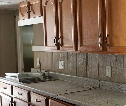 3rd image of 1123 SE 3rd Ave