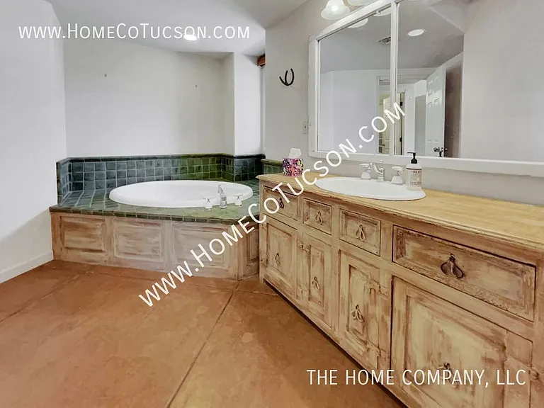 12235 E Horsehead Rd — Photo 19