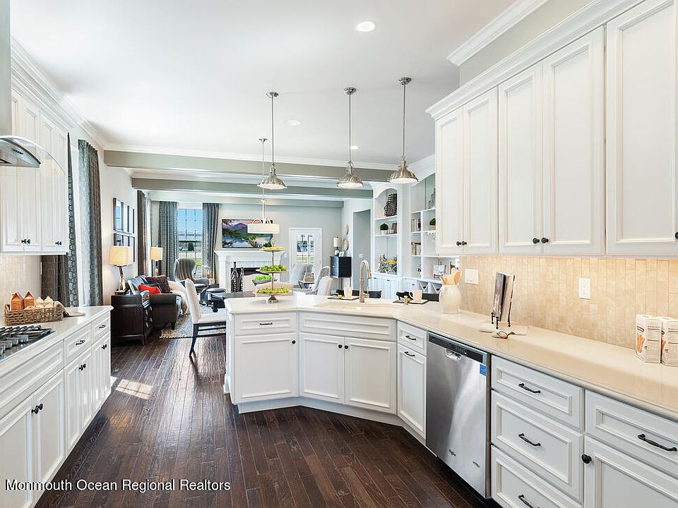 2nd image of 73 Sofia Drive