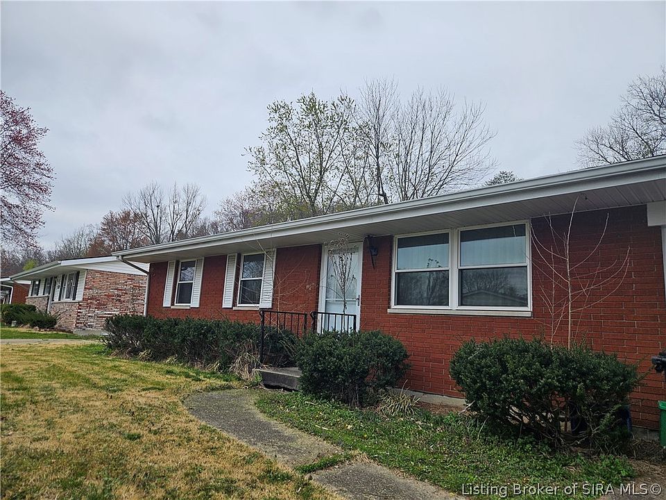 2nd image of 2636 Linda Drive