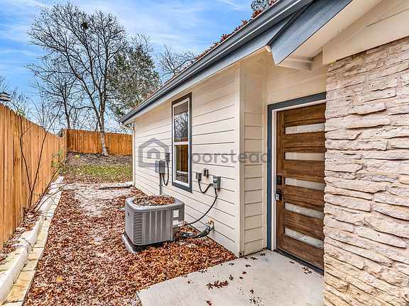 5th image of 6615 Greensboro Dr #B