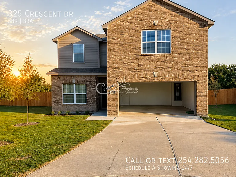 325 Crescent Park Dr — Photo 1