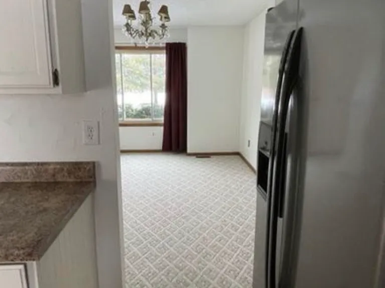 6308 Center St — Photo 6