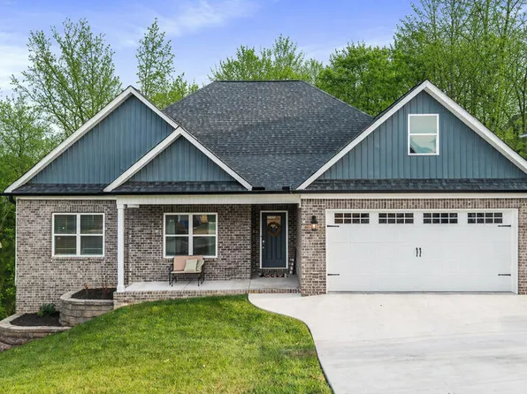 621 Sunset Valley Dr, Soddy Daisy, TN 37379