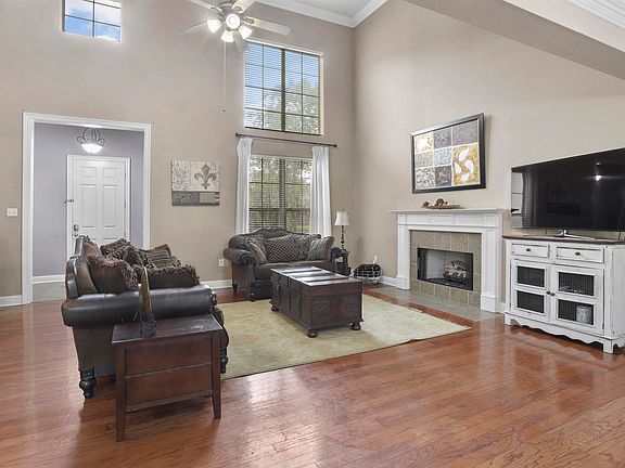 5th image of 12087 Central Park Dr