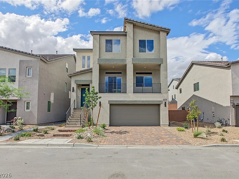 10027 Cooper Mountain St