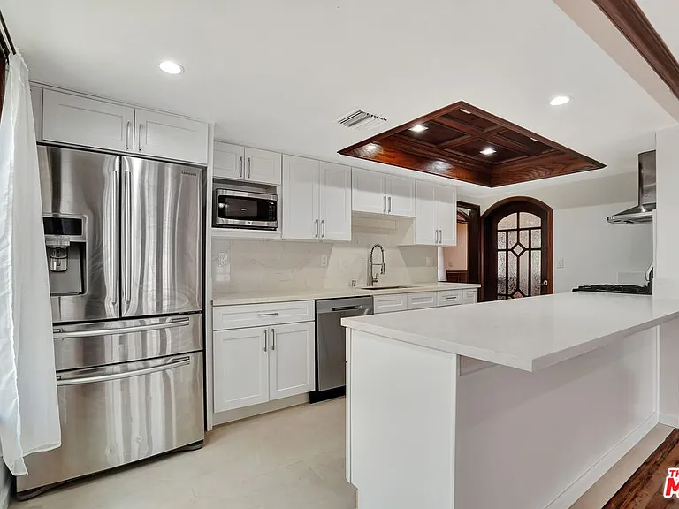 5155 Densmore Ave — Photo 31