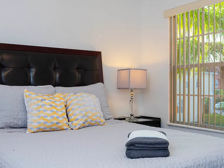 5122 Dominica Dr — Photo 40