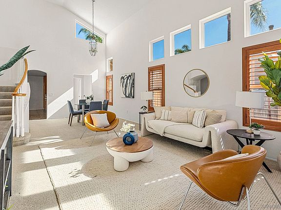 4th image of 10941 Waterton Rd