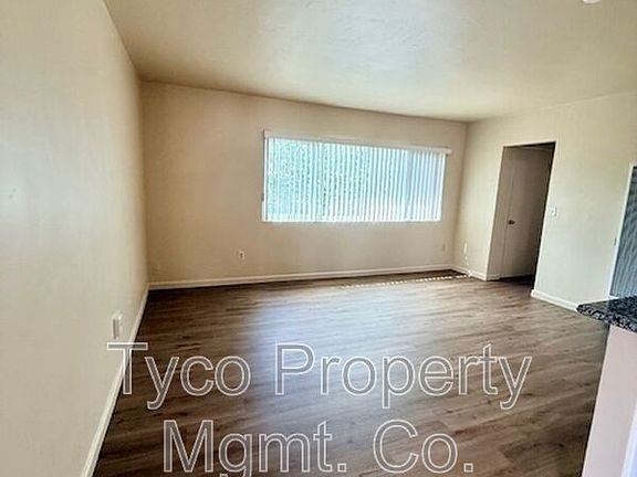 5th image of 591 D St APT I