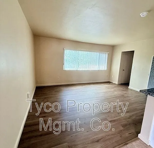 591 D St #I — Photo 6