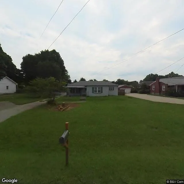 4804 E Manslick Rd