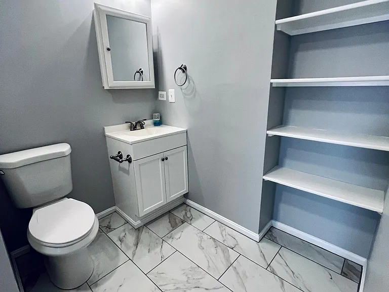 837 Hollins St #3A — Photo 3