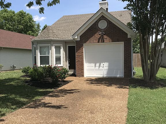 2nd image of 2848 Steamboat Dr