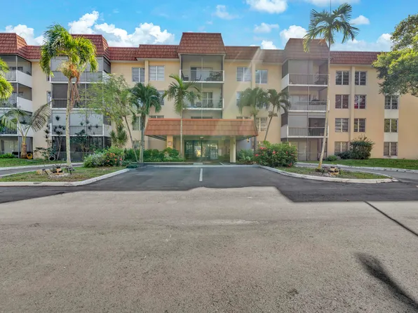 4166 Inverrary Drive #304, Lauderhill, FL 33319
