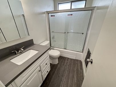 2nd image of 1217 Amherst Ave APT 7