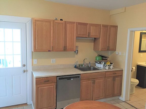 5th image of 6 Clarke St #2B-1Ba