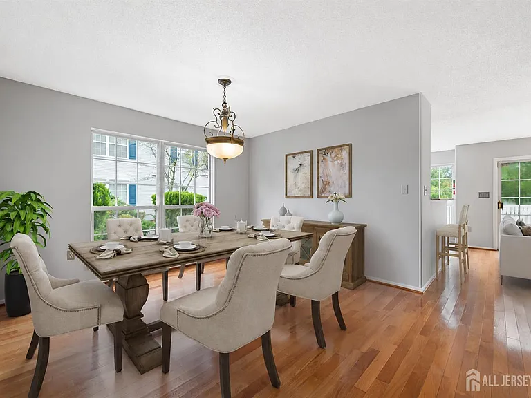 32 Cabot Way — Photo 6