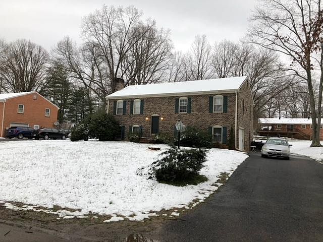 2nd image of 95 Saratoga Dr