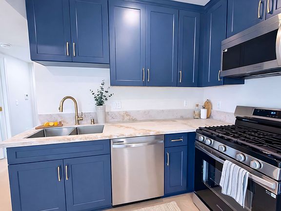 5th image of 4543 Finley Ave #102