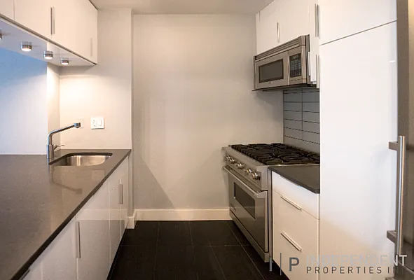 Rented by Independent Properties NYC Inc | media 3