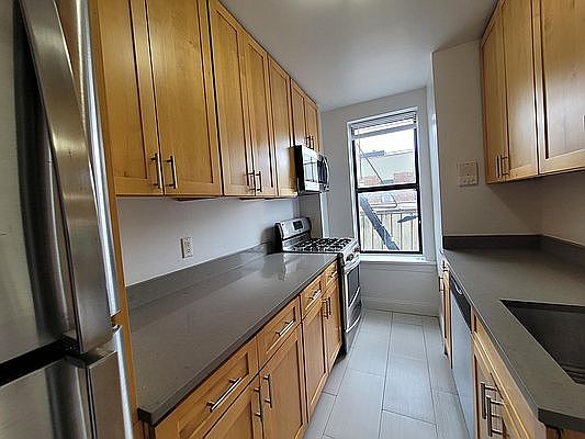 2nd image of 24 W 111th St APT 4B