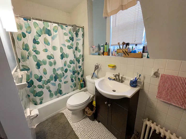 538 Main St #B — Photo 7