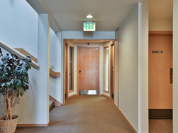 4th image of 14670 NE 8th St Suite 105