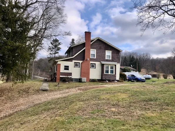 1329 Lovi Rd, Freedom, PA 15042