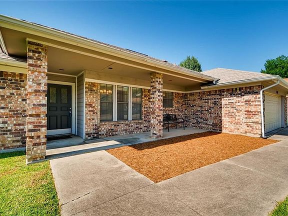 4th image of 6705 Ridgewood Dr