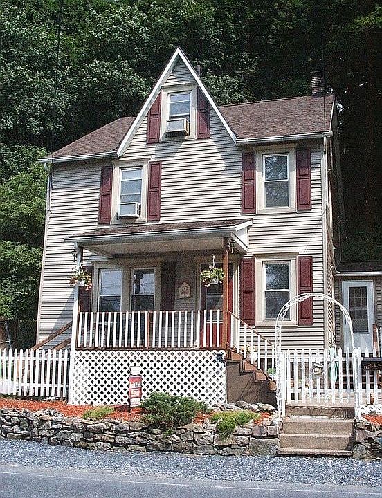 112 main st