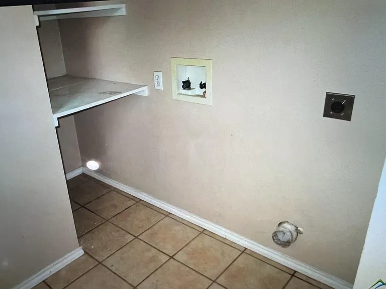510 Brentwood Dr — Photo 9