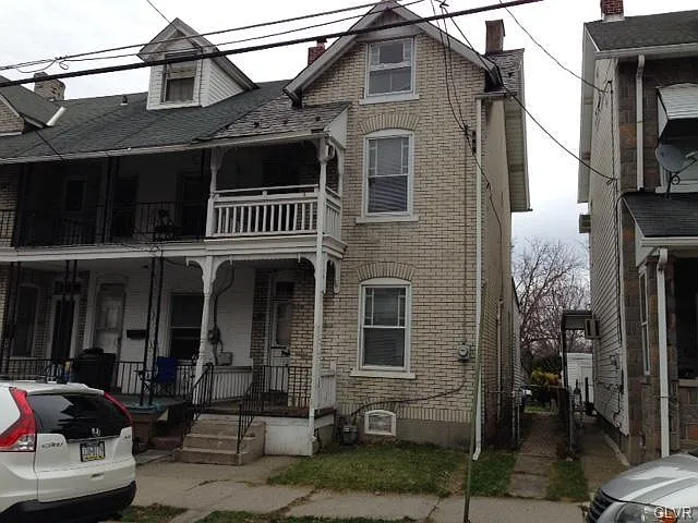 615 S 5th St photo 1