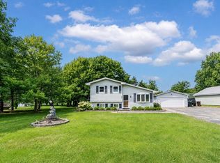 135 Prairie St, Sharon, WI 53585