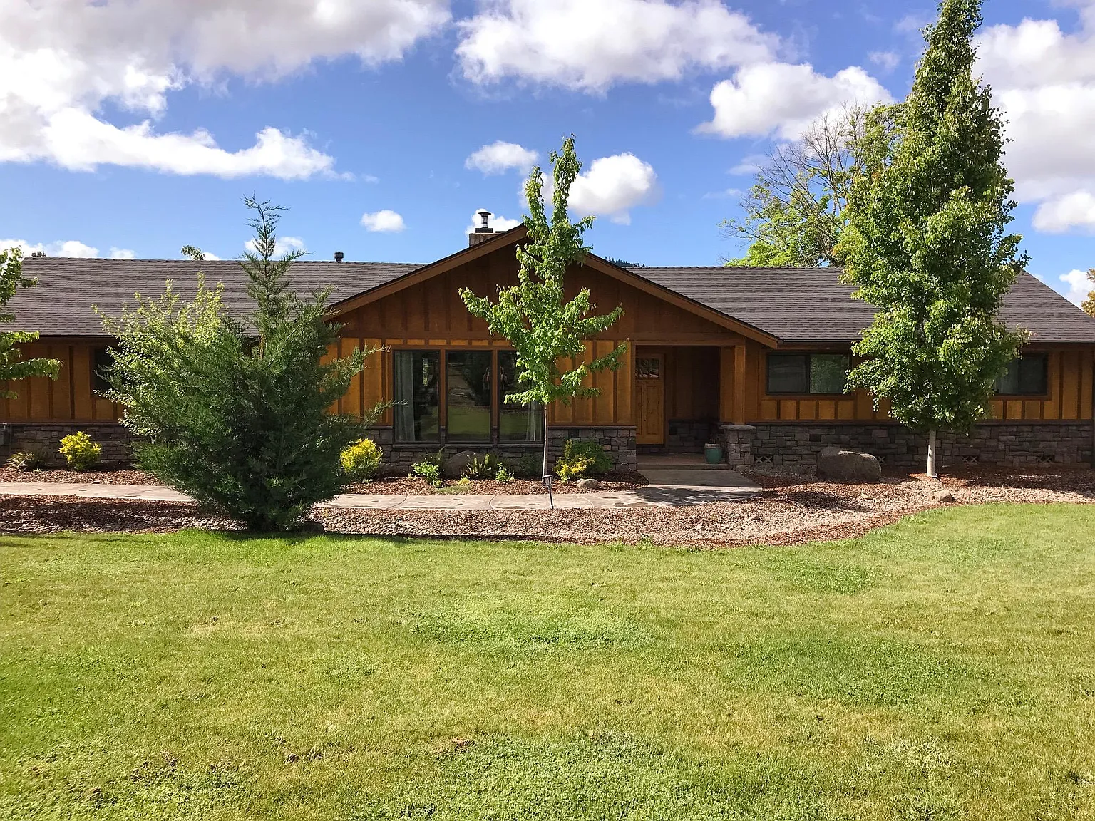 307 Grouse Creek Rd photo 1