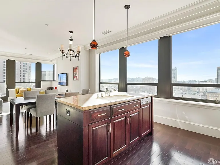 690 Market St #2202 — Photo 8