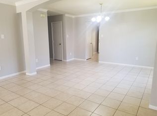 8331 Swiftwater Ln, Houston, TX 77075