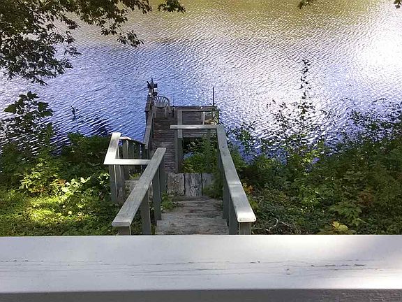 5th image of 605 Bass Haven Ln