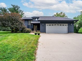 503 Grandview Heights Court, Menomonie, WI 54751