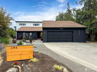 194 Sunland Dr, Sequim, WA 98382