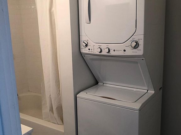 5th image of 827-835 E Washington Blvd #827