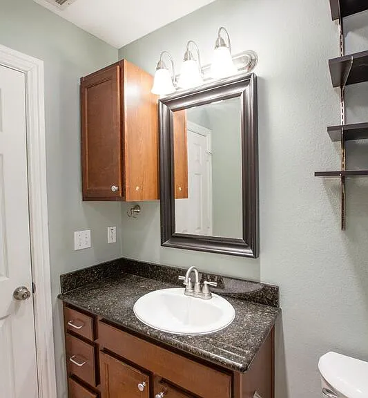 4741 Bradford Dr #B — Photo 20