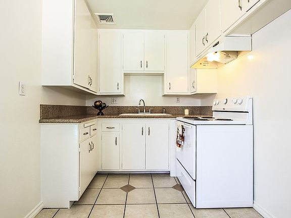 2nd image of 66 S Grand Oaks Ave APT 11