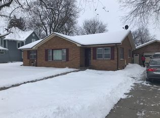 1317 Main St, Pella, IA 50219