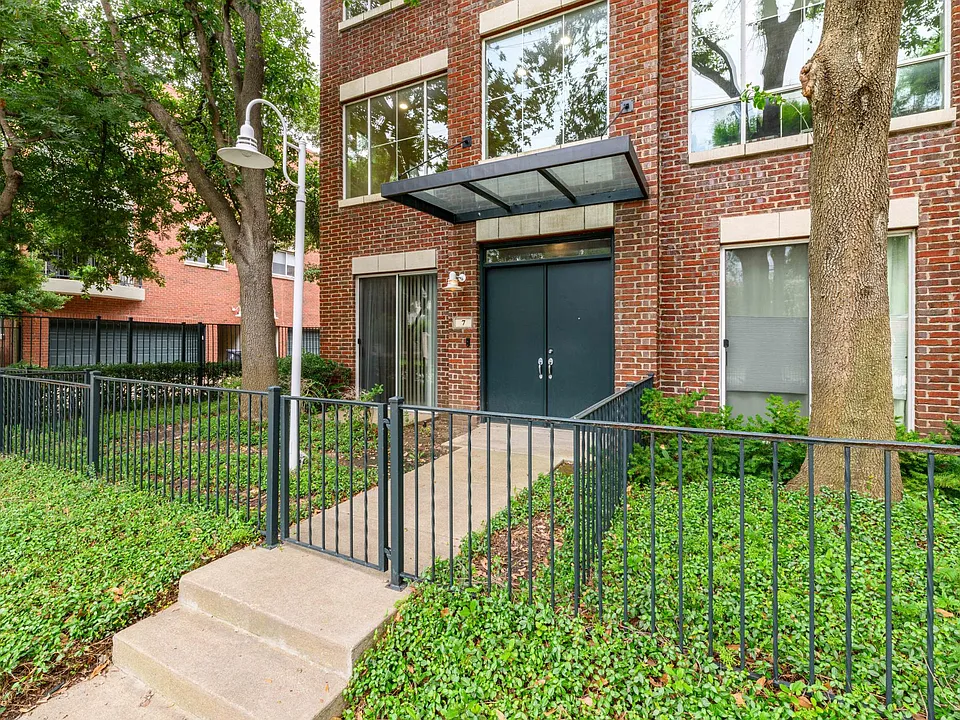 4239 Rawlins St #7