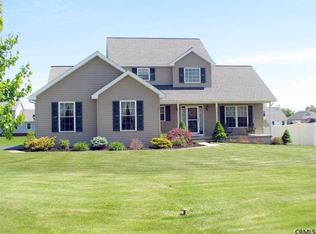 17 Stableford Pl, Mechanicville, NY 12118